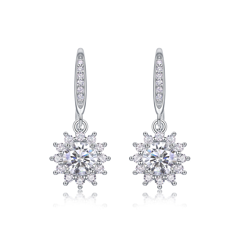 Qingcheng - A Fashionable And Luxurious Diamond Jewelry Accessory Set With Half-carat Moissan Diamond S925 Sterling Silver And Platinum-plated Stud Earrings Shopifynow