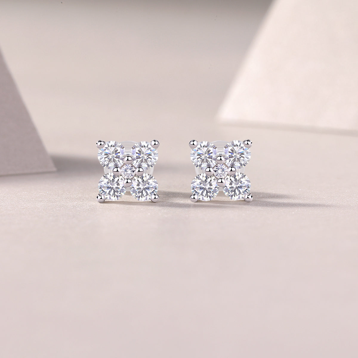 Sweetheart French - Fashionable And Luxurious Diamond Jewelry Set With Moissanite S925 Sterling Silver And Platinum-plated Stud Earrings Shopifynow