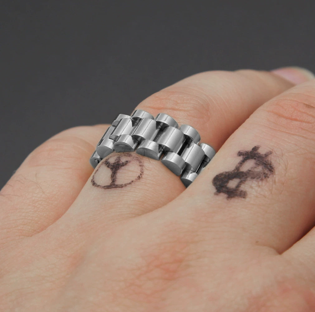 INS Street Hip-Hop Misae Same Style Stylish Minimalist Retro Titanium Steel Watch Tank Chain 18K Domineering Ring Men's Fashion Shopifynow