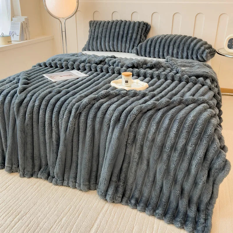 Luxurious Super Soft Faux Rabbit Fur Blanket - Warm & Cozy Throw for Couch, Bed & Travel - Versatile All-Season Gift Shopifynow