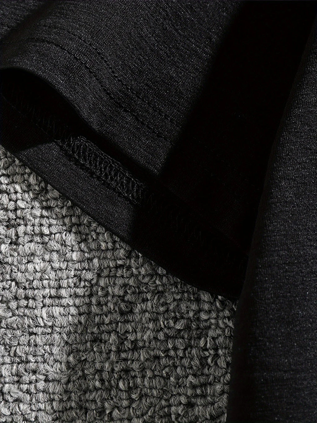 JEFF KNOWS EVERYTHING Graphic Print T-Shirt For Men, Casual Crew Neck Short Sleeve Tee, Summer Collection, Machine Washable