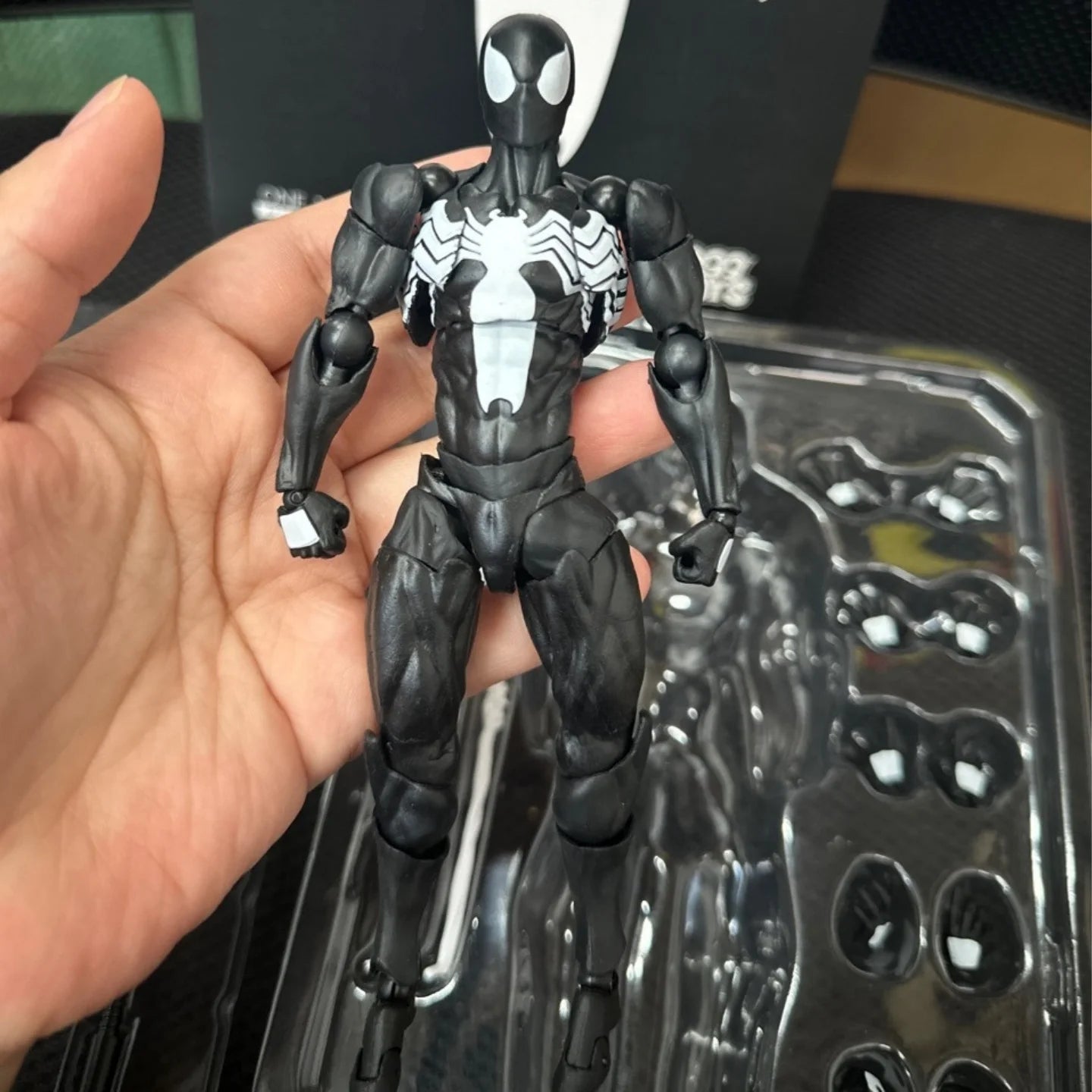 2025 High Quality Black Suit Neighbor Symbiote Spider Man Black Venom Battle Suit Joint Movable Figurine Messtoy Model Gift Shopifynow
