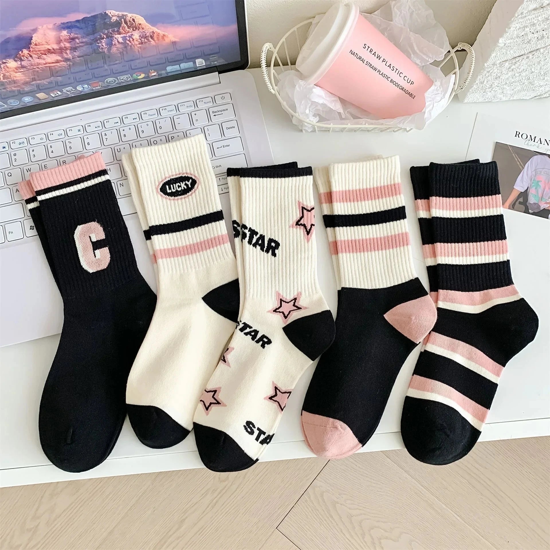 5 Pairs of Cozy Patchwork Crew Socks - Soft, Breathable, and Comfy Mid Tube Socks for Fall & Winter - Hand Washable Shopifynow